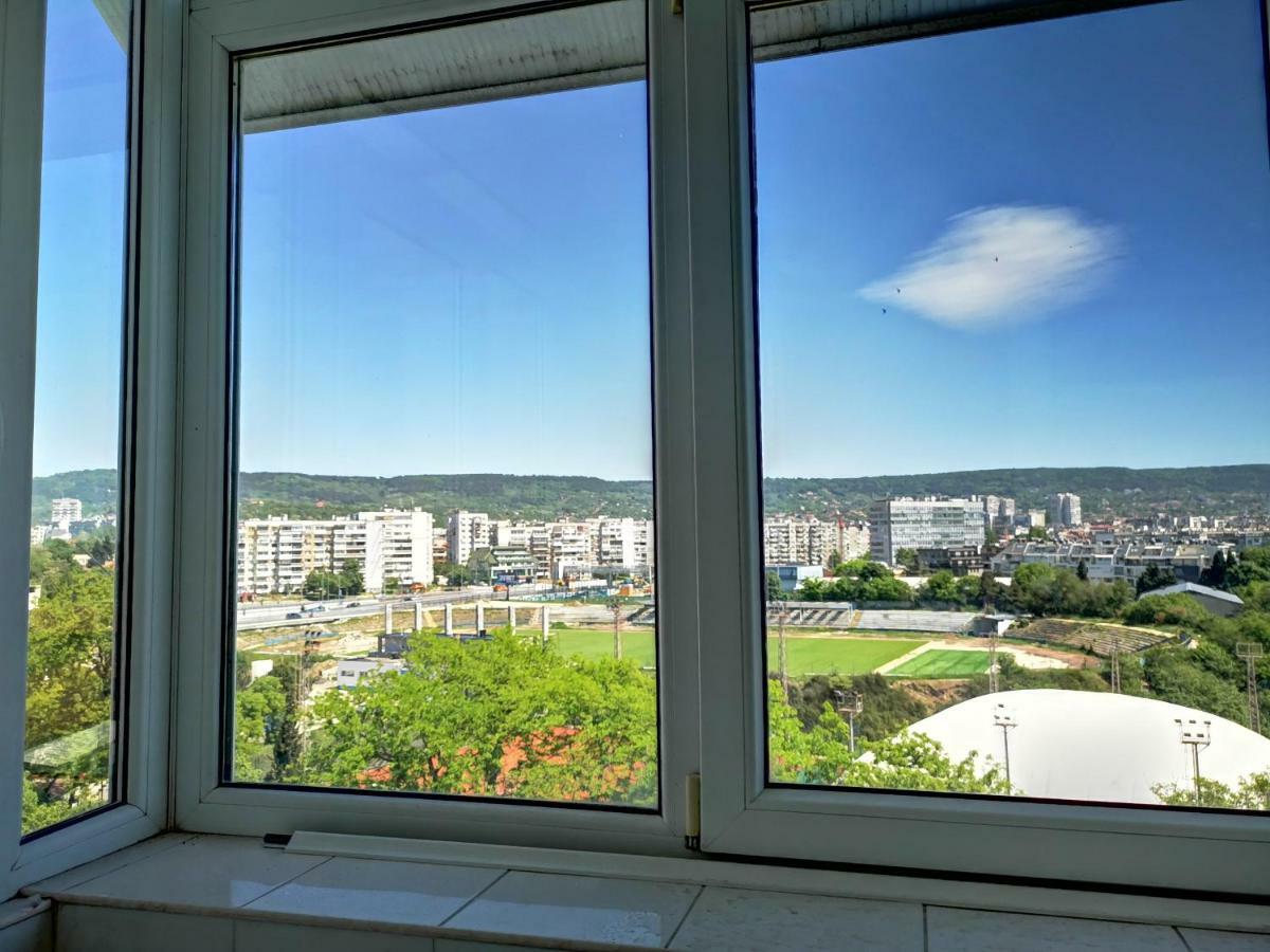 Tora Mora Apartment Varna Bagian luar foto